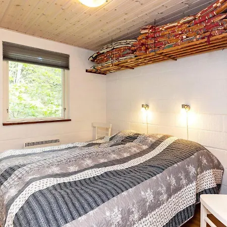 5 Person In Thyholm-by Traum Sindrup