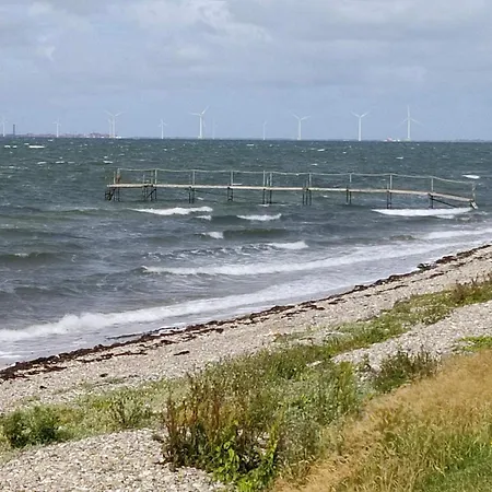 5 Person In Thyholm-by Traum * Sindrup