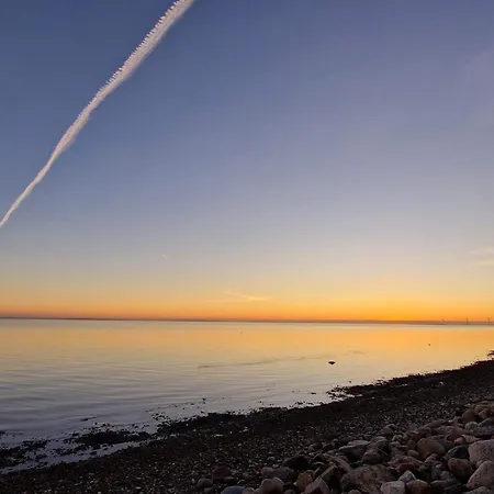 5 Person In Thyholm-by Traum